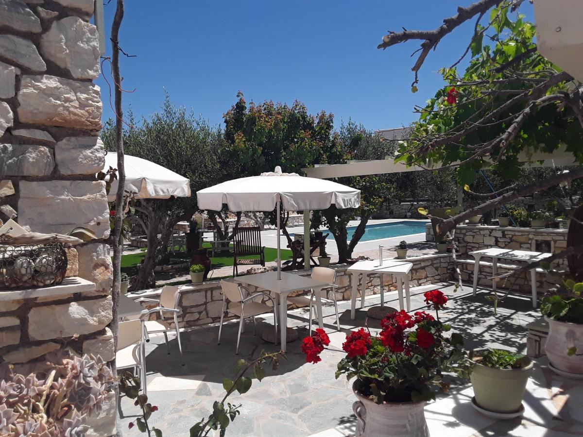 Sunset Studios And Apartments For Adults Over 21 Only Naoussa Esterno foto