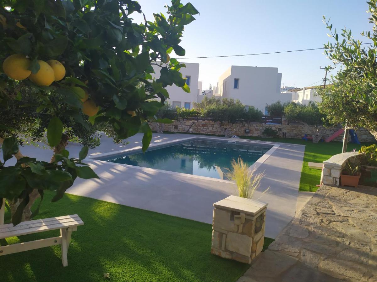 Sunset Studios And Apartments For Adults Over 21 Only Naoussa Esterno foto