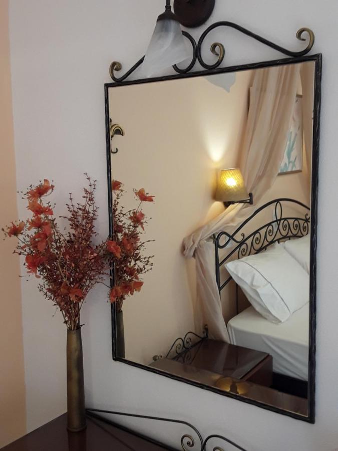 Sunset Studios And Apartments For Adults Over 21 Only Naoussa Esterno foto