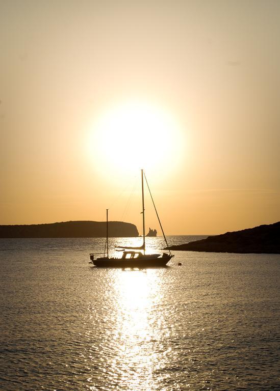 Sunset Studios And Apartments For Adults Over 21 Only Naoussa Esterno foto