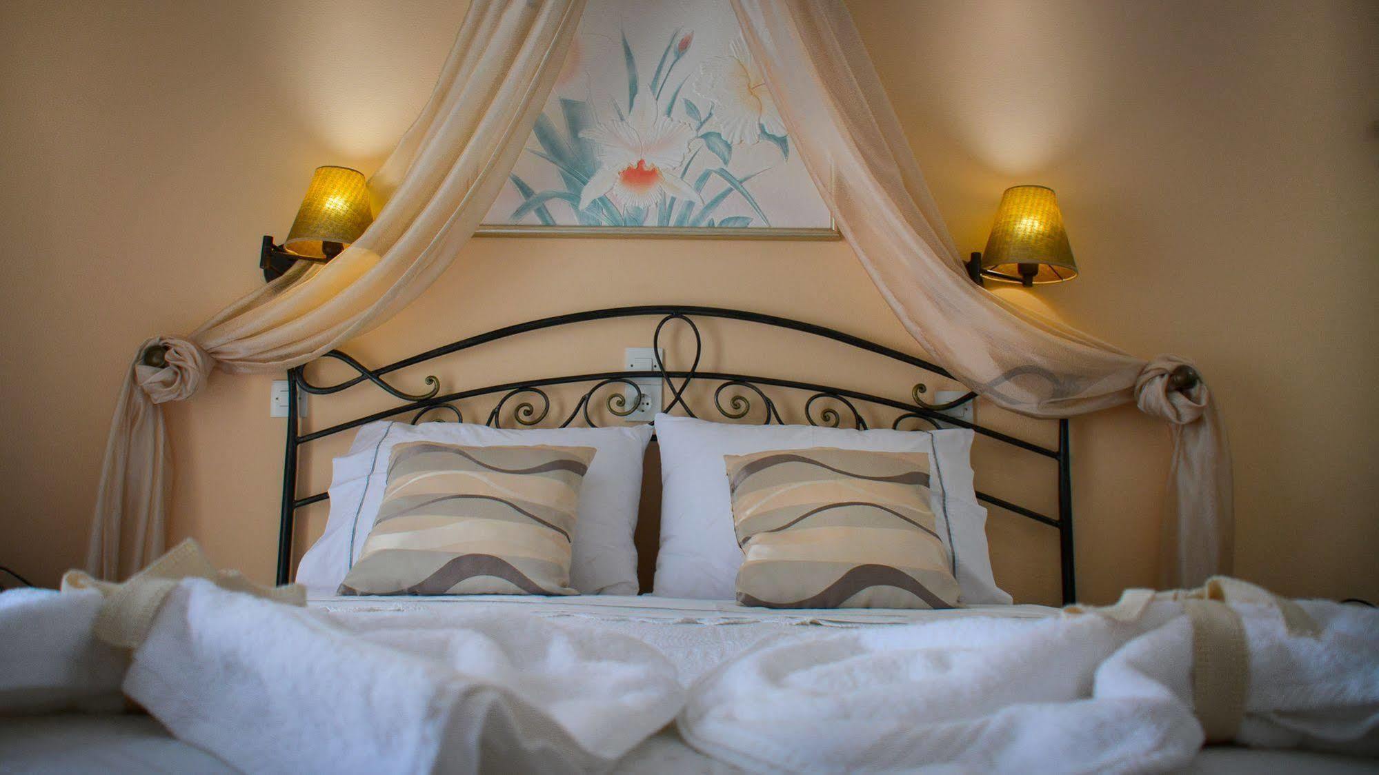 Sunset Studios And Apartments For Adults Over 21 Only Naoussa Esterno foto