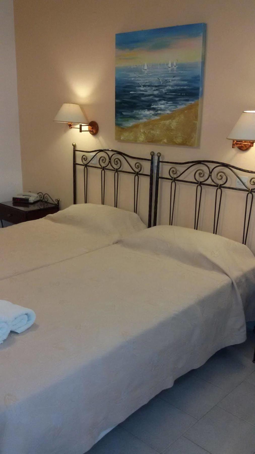 Sunset Studios And Apartments For Adults Over 21 Only Naoussa Esterno foto
