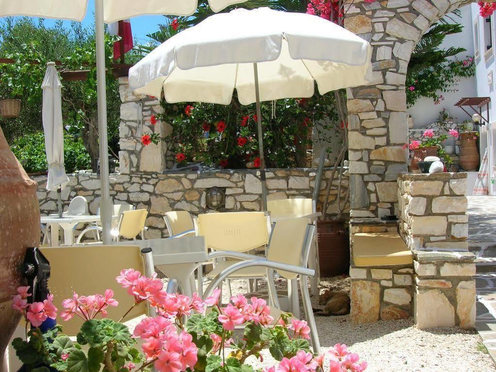 Sunset Studios And Apartments For Adults Over 21 Only Naoussa Esterno foto